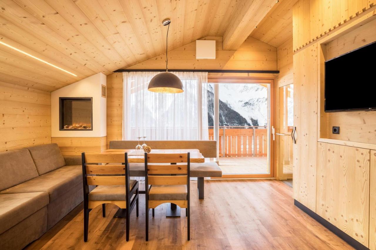 Chalet Henne- Hochgruberhof Selva dei Molini Exteriör bild